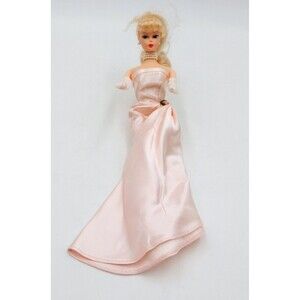 Barbie Enchanted Evening Blonde Reproduction 1995 Vintage